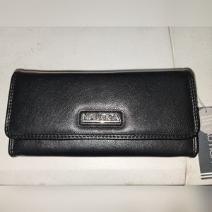 Nwt nautica black rfid protect wallet  see pics